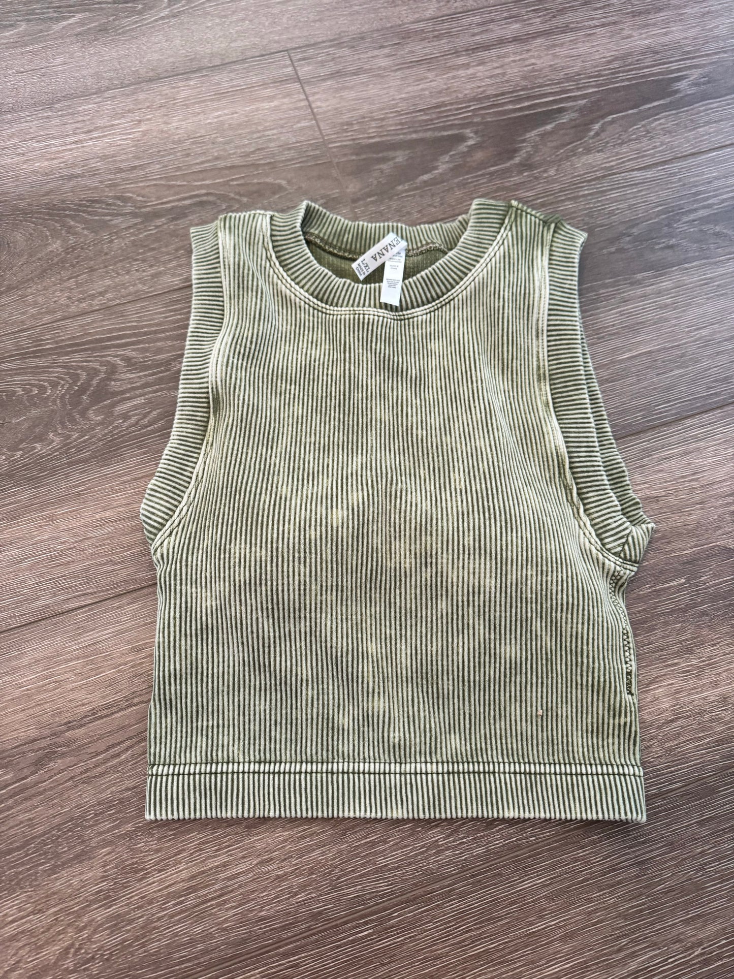 Hannah Crop- Olive