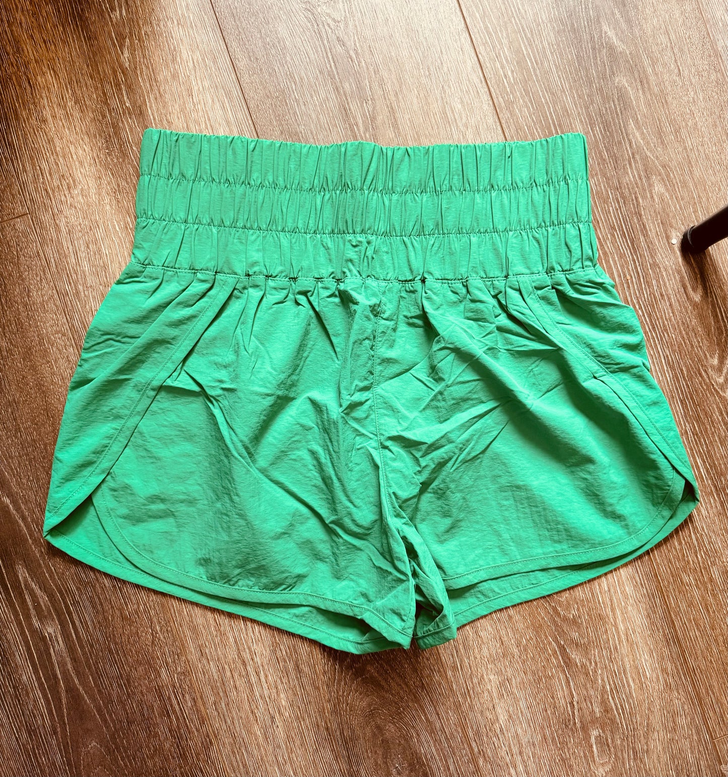 Phoebe Shorts- Kelly Green